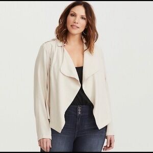 Torrid Ivory Drape Twill Jacket